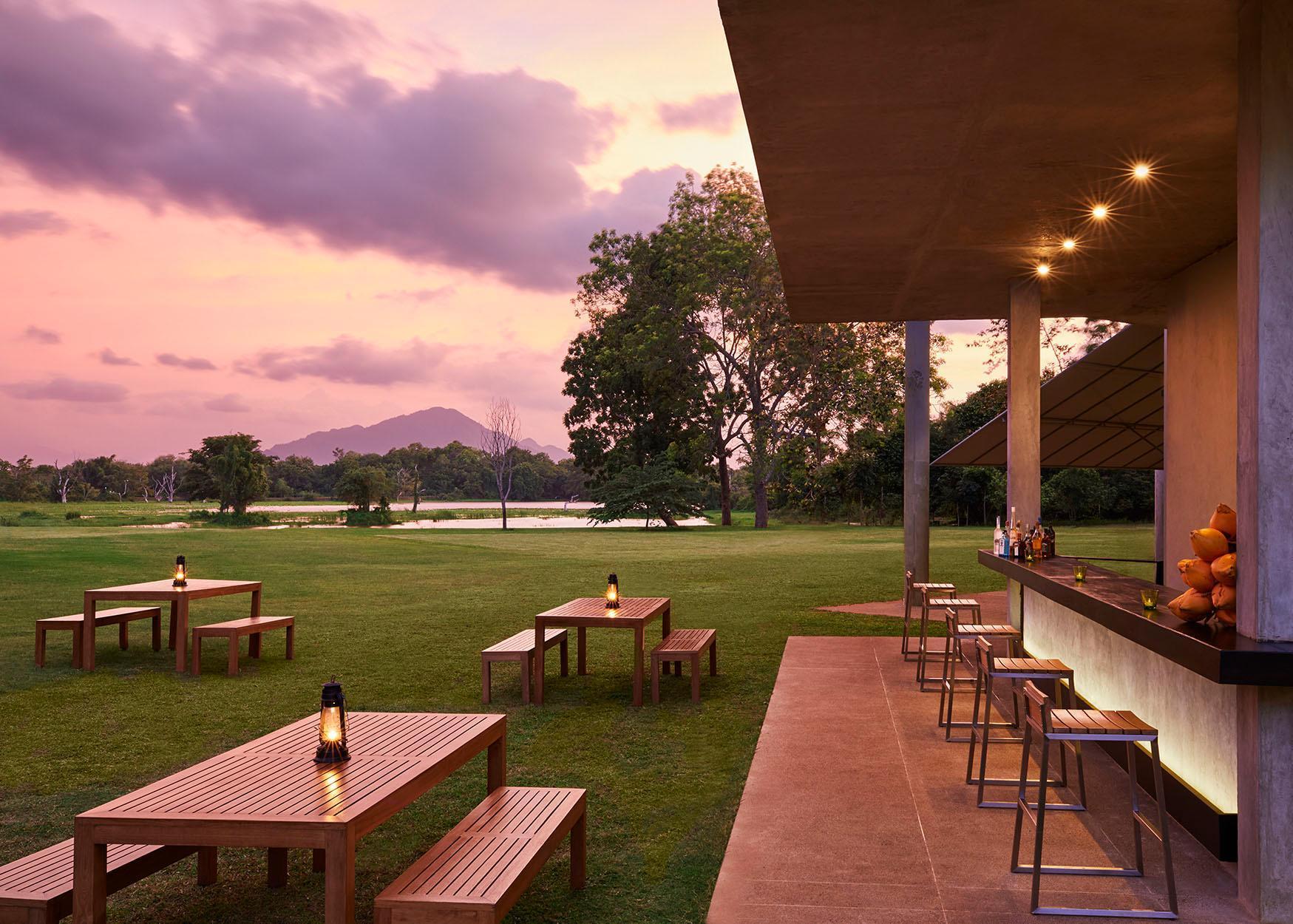 Jetwing Lake Dambulla Exterior photo