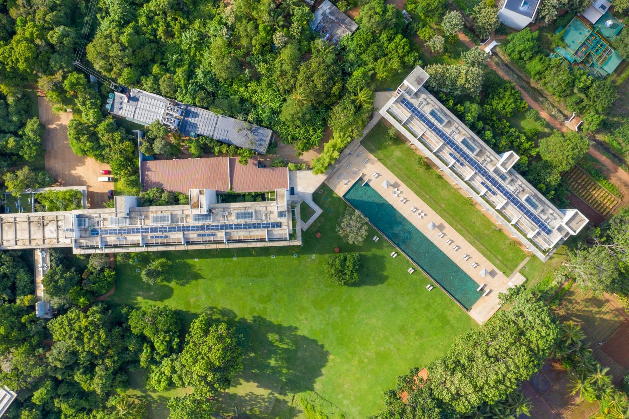Jetwing Lake Dambulla Exterior photo